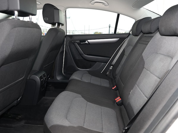 Used Volkswagen Passat 2013 for sale - 76309230: Photo 6