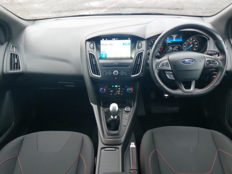 Used Ford Focus 2018 for sale - 76827313: Photo 2