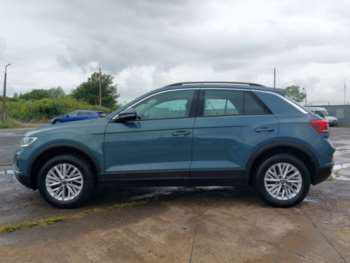Used Volkswagen T-Roc 2024 for sale - 74892173: Photo