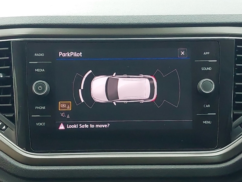 Used Volkswagen T-Roc 2018 for sale - 77047058: Photo 10