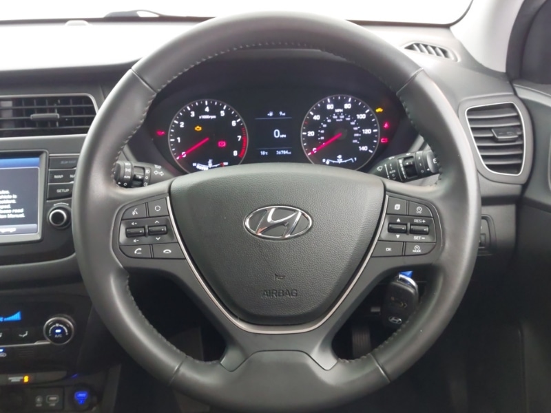 Used Hyundai i20 2018 for sale - 76125481: Photo 13