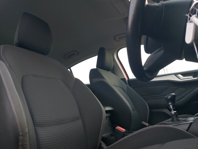 Used Ford Focus 2018 for sale - 76683571: Photo 12