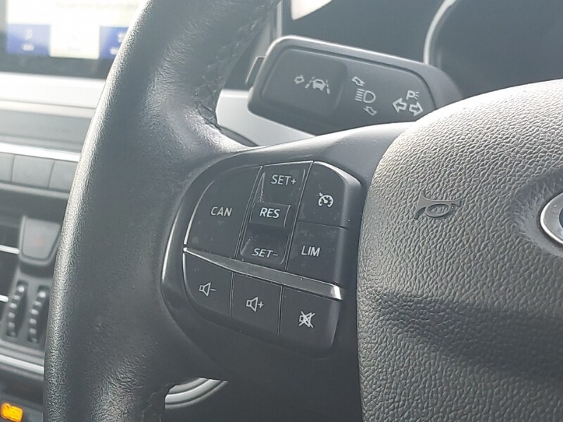 Used Ford Focus 2018 for sale - 76683571: Photo 16