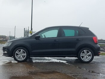 Used Volkswagen Polo 2017 for sale - 77761638: Photo