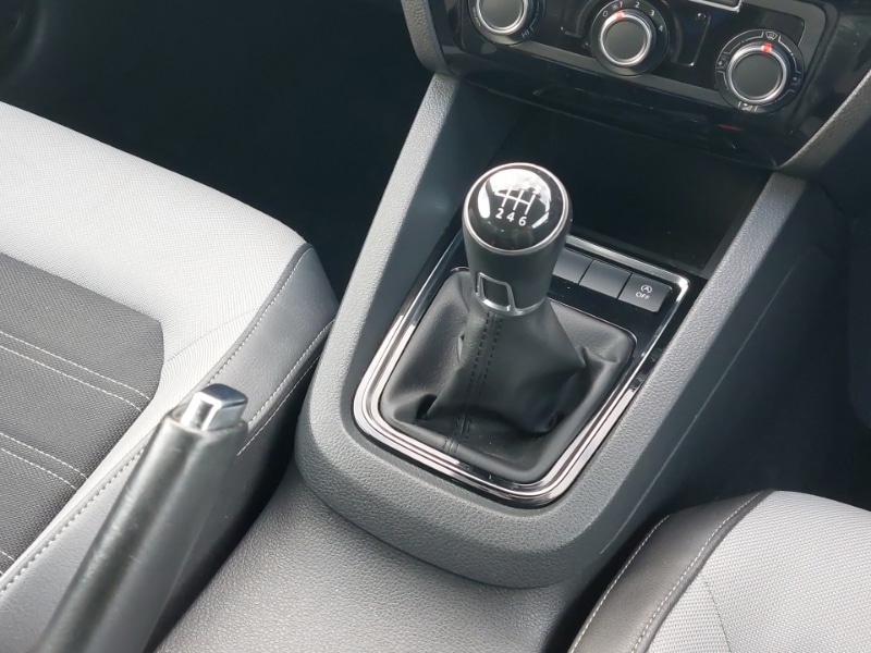 Used Volkswagen Jetta 2015 for sale - 76970256: Photo 11