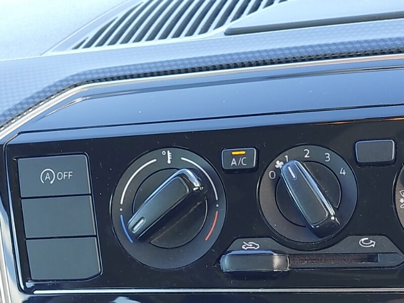 Used Volkswagen up! 2018 for sale - 77731599: Photo 14