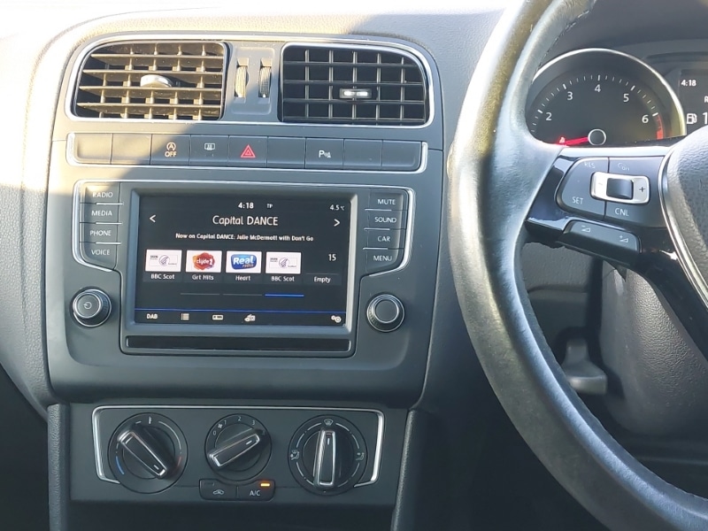 Used Volkswagen Polo 2017 for sale - 76630723: Photo 10