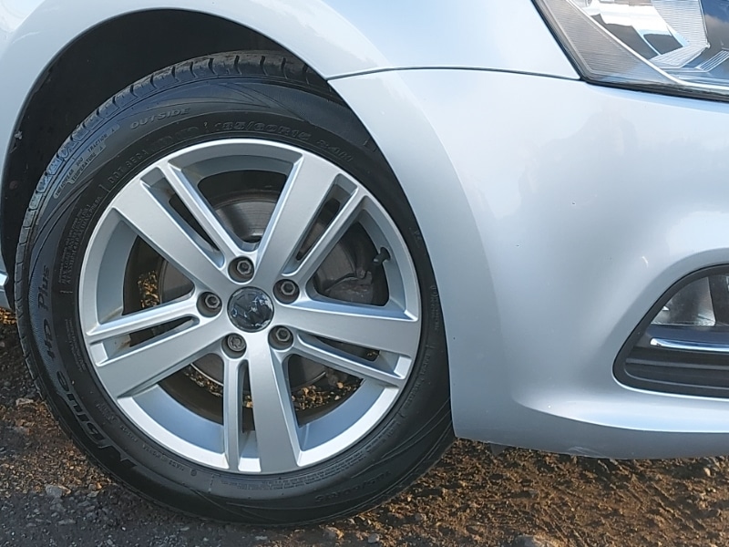 Used Volkswagen Polo 2017 for sale - 76630723: Photo 9