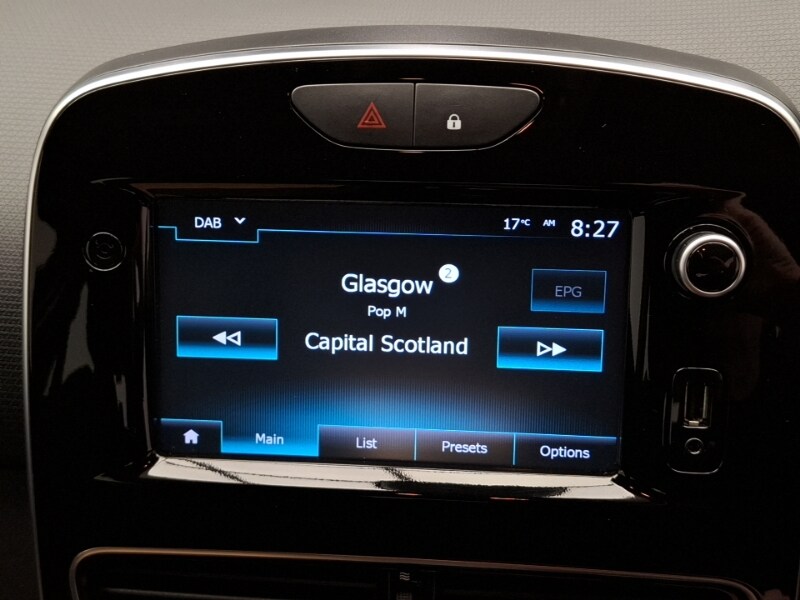 Used Renault Clio 2018 for sale - 77078270: Photo 16