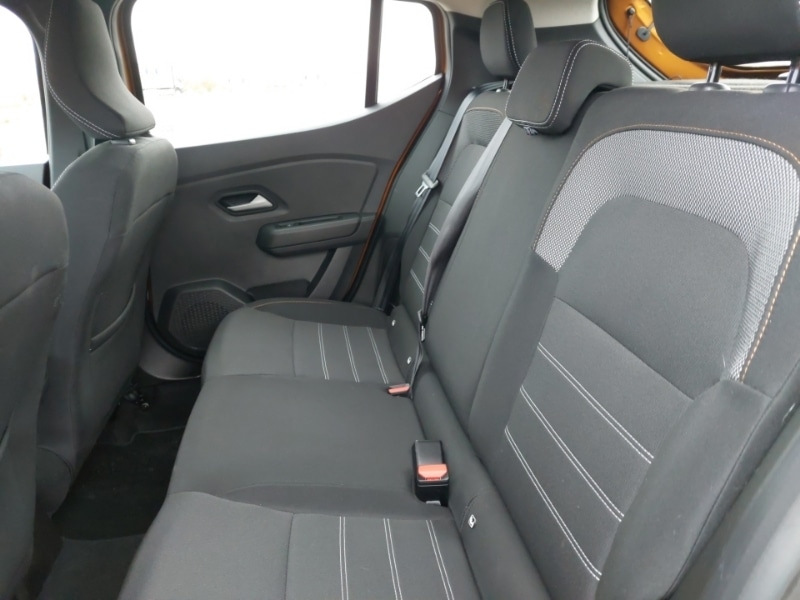 Used Dacia Sandero Stepway 2023 for sale - 76983035: Photo 6