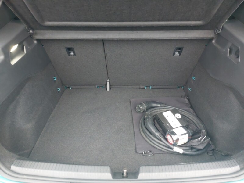 Used Volkswagen ID.3 2021 for sale - 77466378: Photo 8