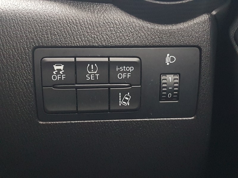 Used Mazda Mazda2 2015 for sale - 76579439: Photo 11