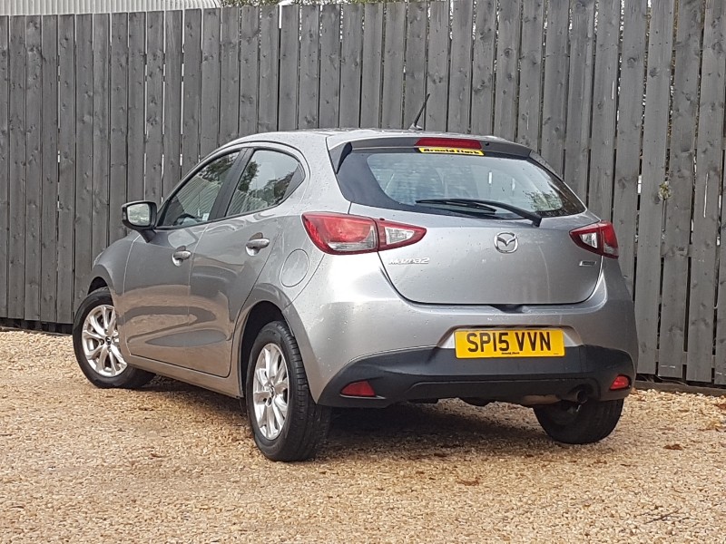 Used Mazda Mazda2 2015 for sale - 76579439: Photo 3
