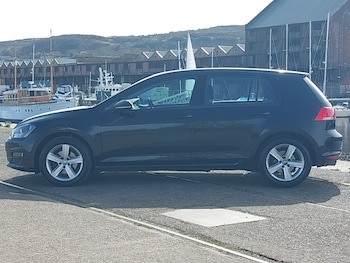 Used Volkswagen Golf 2017 for sale - 78071198: Photo