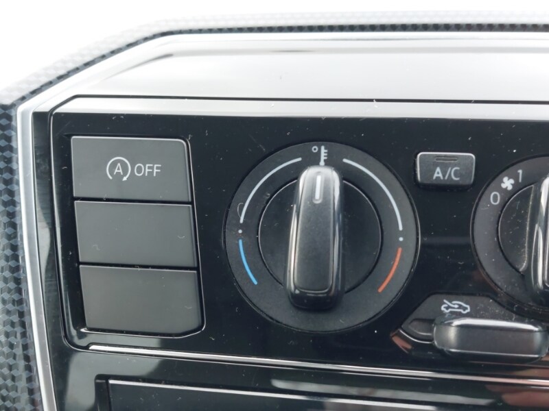 Used Volkswagen up! 2018 for sale - 77338391: Photo 13