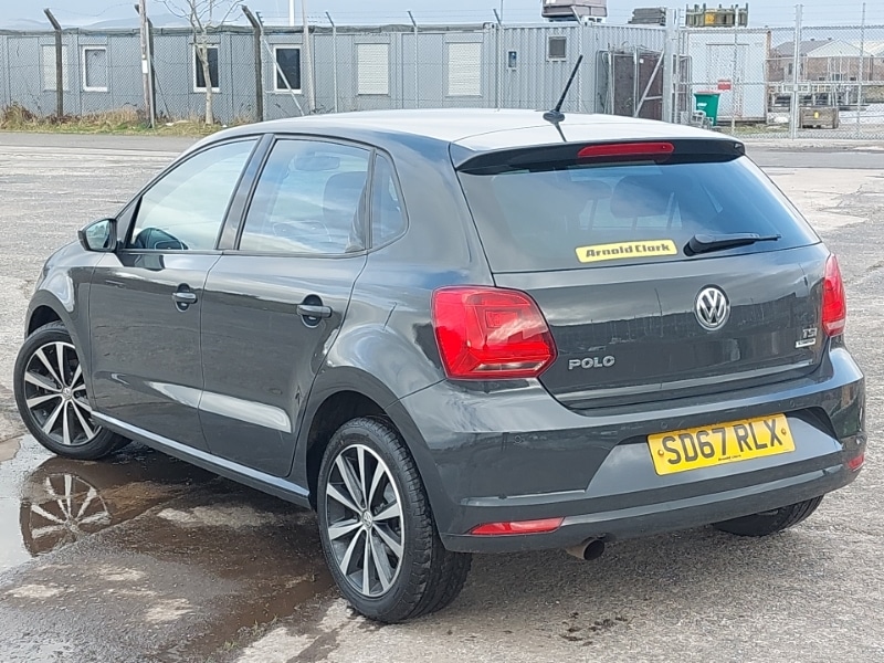 Used Volkswagen Polo 2017 for sale - 77856180: Photo 3