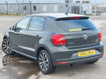Used Volkswagen Polo 2017 for sale - 77856180: Photo