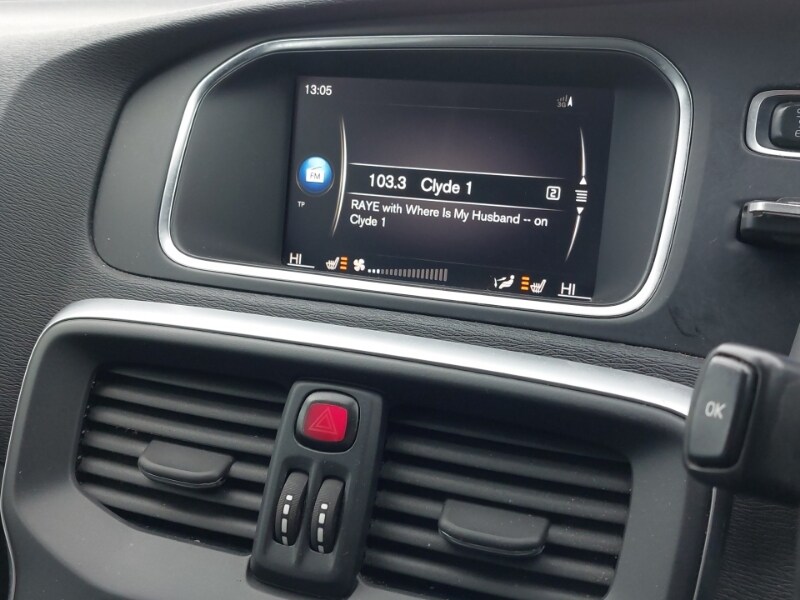 Used Volvo V40 2018 for sale - 77518234: Photo 10