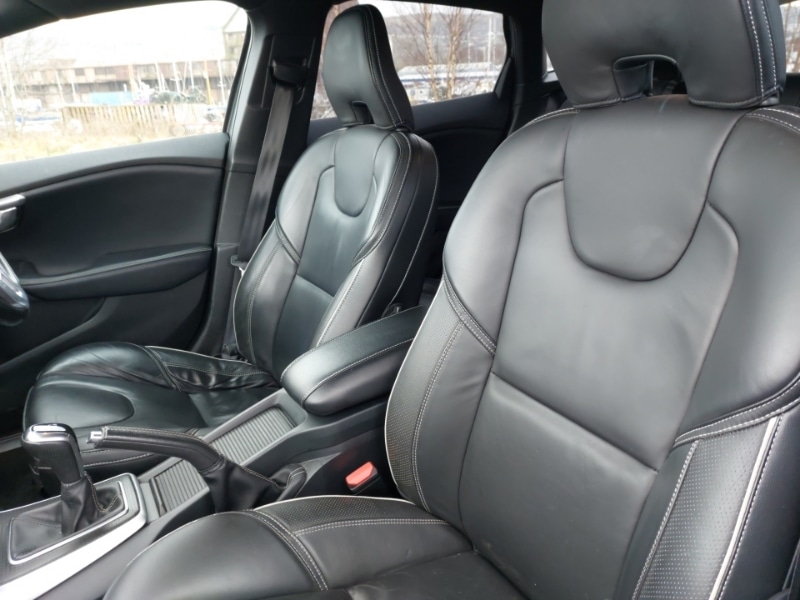 Used Volvo V40 2018 for sale - 77518234: Photo 5