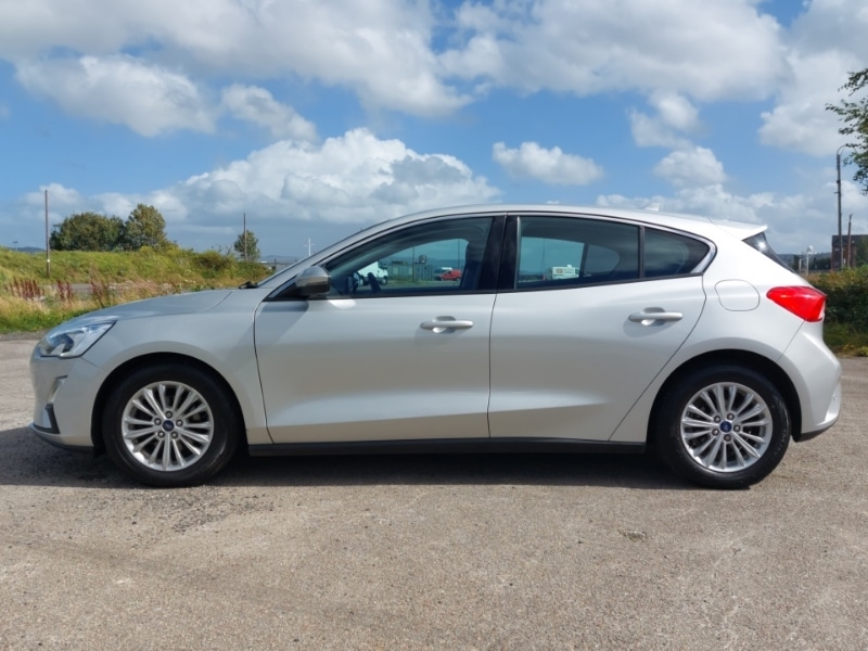 Used Ford Focus 2019 for sale - 76885498: Photo 4
