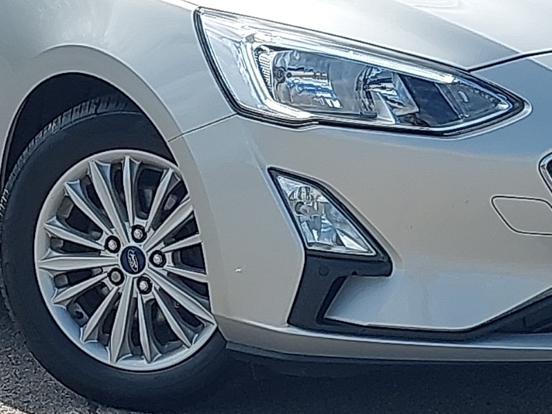 Used Ford Focus 2019 for sale - 76885498: Photo 9