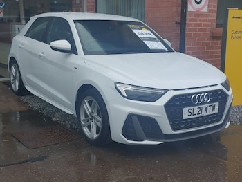 Used Audi A1 2021 for sale - 76150804: Photo