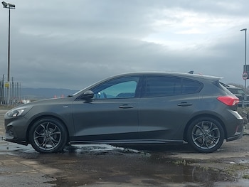 Used Ford Focus 2019 for sale - 77630237: Photo