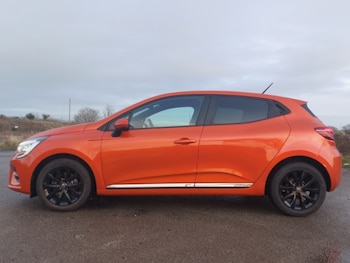 Used Renault Clio 2020 for sale - 77475855: Photo