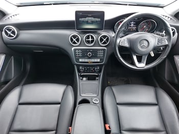 Used Mercedes-Benz A-Class 2016 for sale - 75852347: Photo