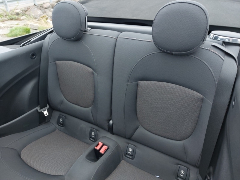 Used MINI Convertible 2018 for sale - 77846977: Photo 6