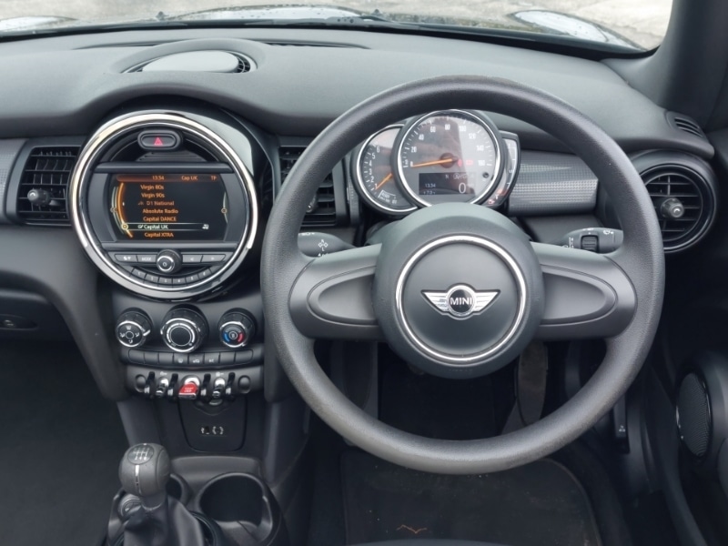 Used MINI Convertible 2018 for sale - 77846977: Photo 7