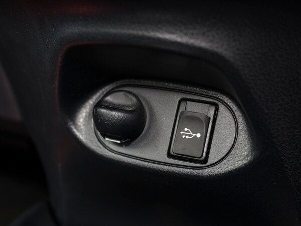 Used Toyota Yaris 2019 for sale - 76150962: Photo 18