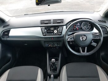 Used Skoda Fabia 2017 for sale - 77874109: Photo