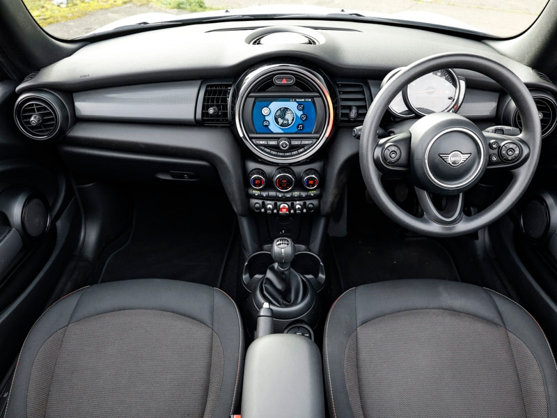 Used MINI Cooper 2019 for sale - 76233722: Photo 2