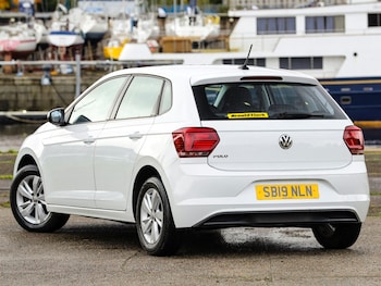 Used Volkswagen Polo 2019 for sale - 76897554: Photo