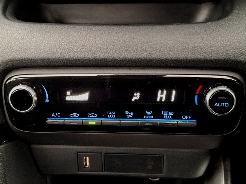 Used Toyota Yaris 2022 for sale - 77999837: Photo 18