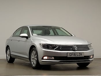 Volkswagen - Passat
