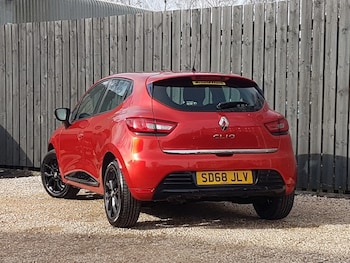 Used Renault Clio 2018 for sale - 78312657: Photo