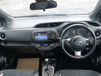Used Toyota Yaris 2019 for sale - 77797484: Photo