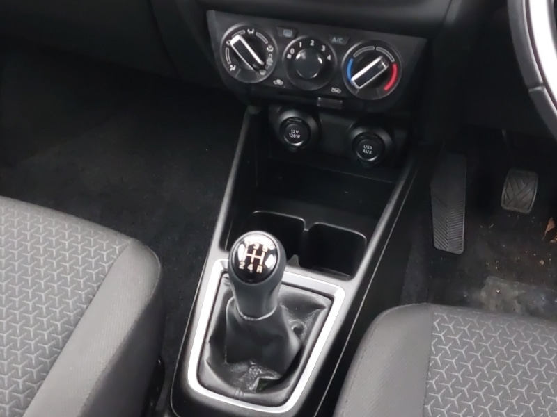 Used Suzuki Swift 2019 for sale - 76920416: Photo 11