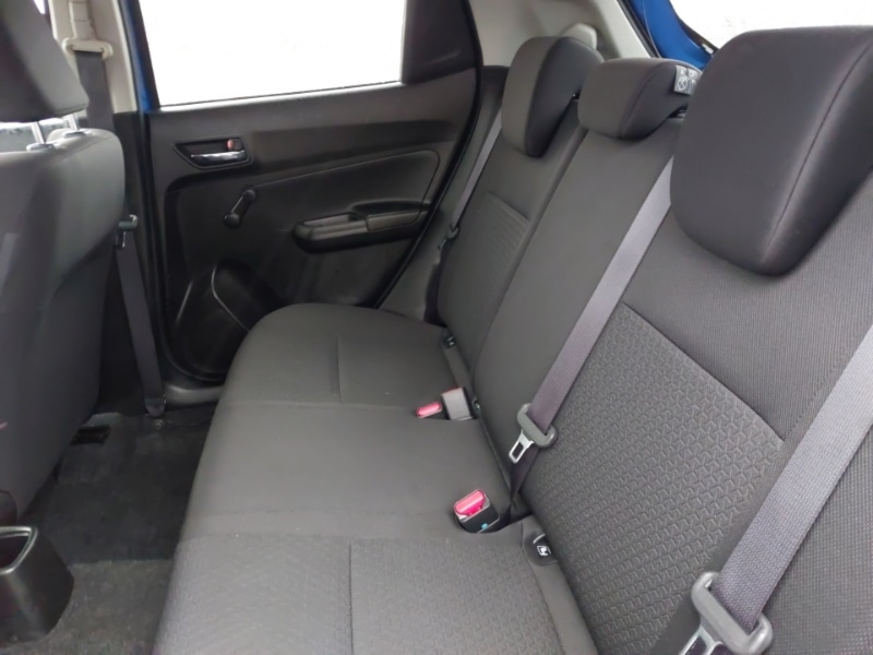 Used Suzuki Swift 2019 for sale - 76920416: Photo 6