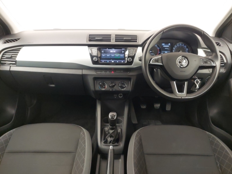 Used Skoda Fabia 2019 for sale - 76864577: Photo 2