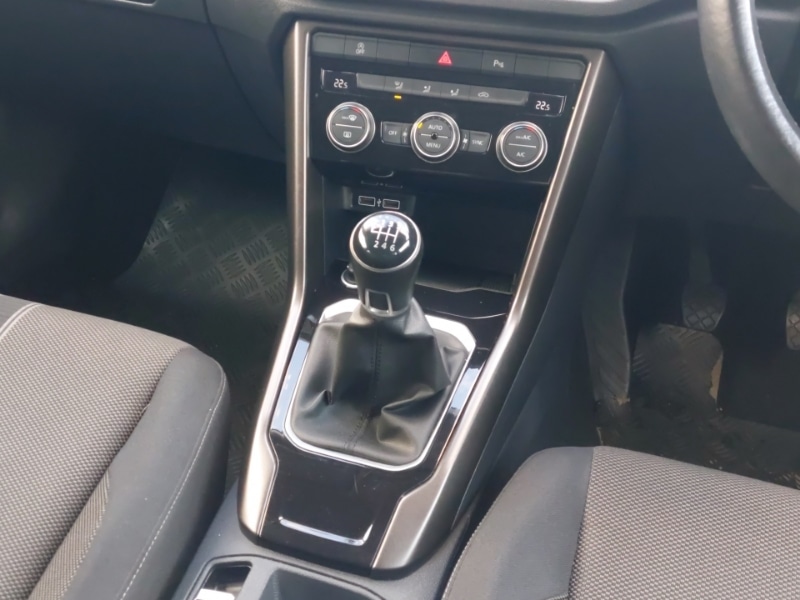 Used Volkswagen T-Roc 2019 for sale - 76726426: Photo 11