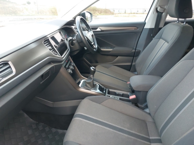 Used Volkswagen T-Roc 2019 for sale - 76726426: Photo 5