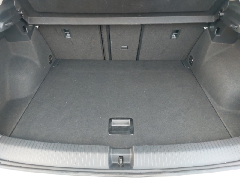 Used Volkswagen T-Roc 2019 for sale - 76726426: Photo 8