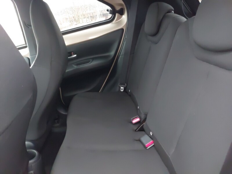 Used Toyota Aygo X 2023 for sale - 77338392: Photo 6