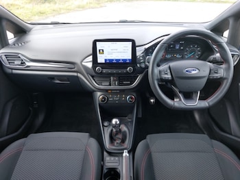 Used Ford Fiesta 2021 for sale - 76053305: Photo 2