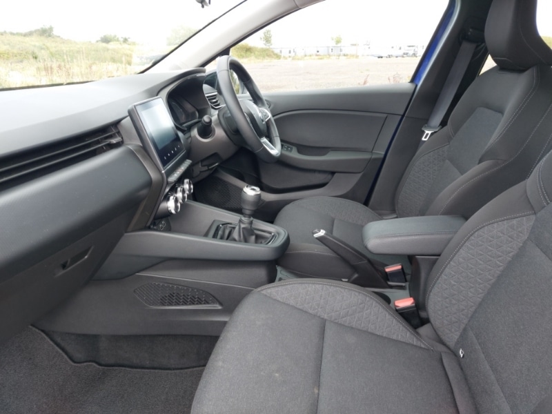 Used Renault Clio 2023 for sale - 77815437: Photo 5