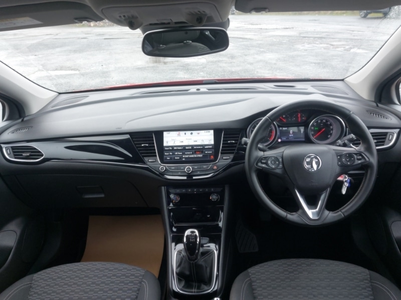 Used Vauxhall Astra 2018 for sale - 77731595: Photo 2