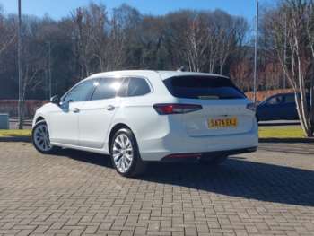 Used Skoda Superb 2024 for sale - 74185978: Photo